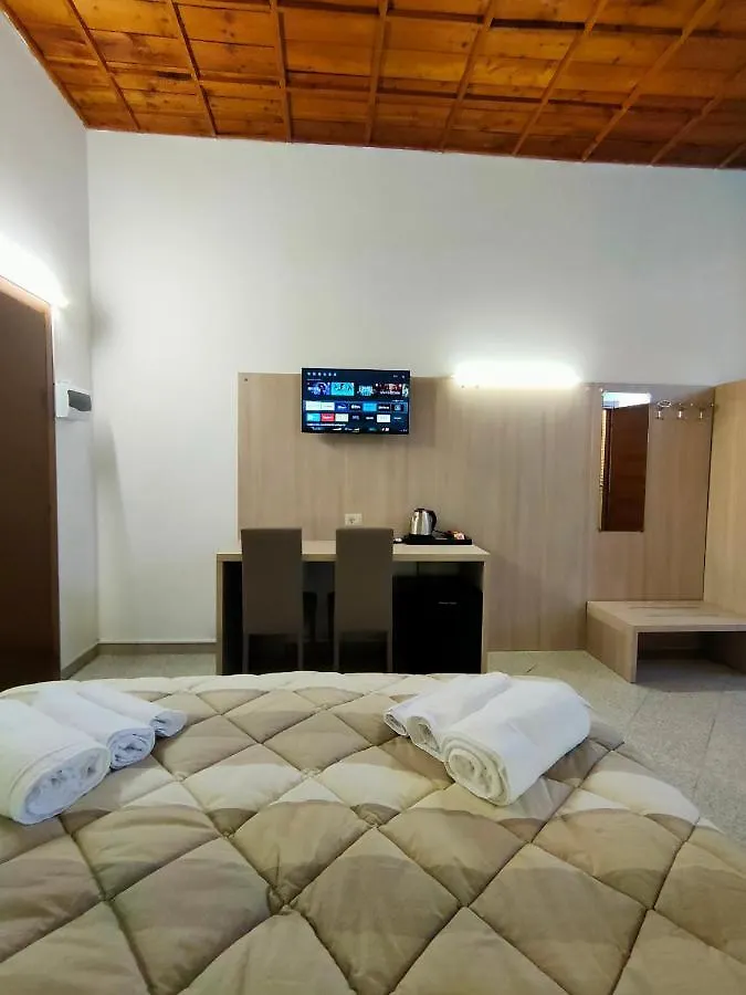 Guest house La Corte Felice San Donato Milanese