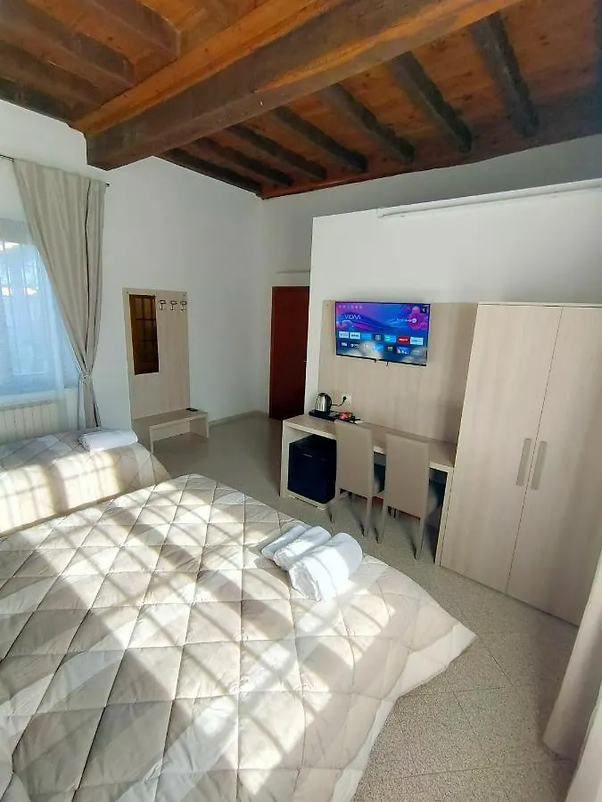 La Corte Felice San Donato Milanese 0*,