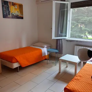 Simple&comfortable Vicino Policlinico Apartamento